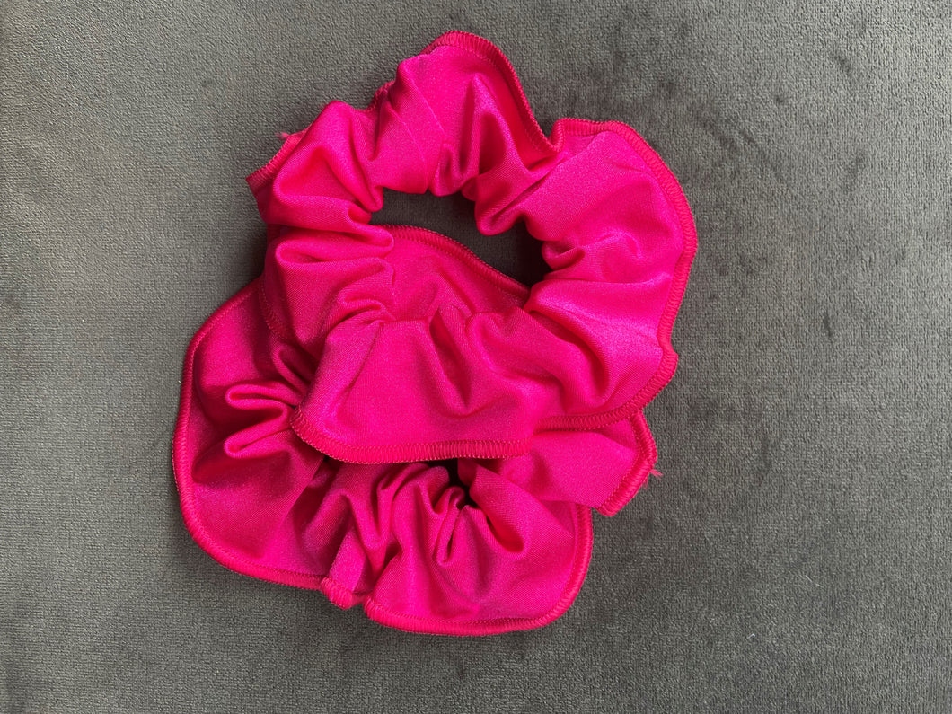 Tappers and Pointers Hair Scrunchie - Cerise Pink